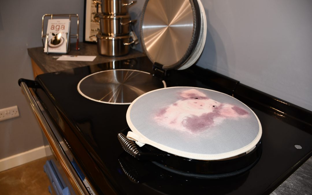 spring collection chef pad in pig design